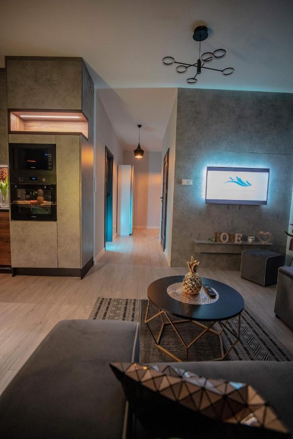 Apartament W Cieplicach Deluxe Jelenia Góra Exterior foto